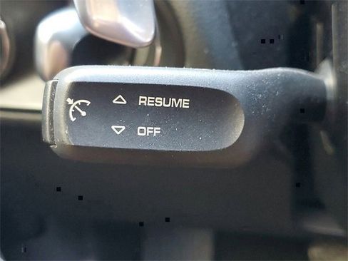 Used 2018 Porsche Macan GTS image 25