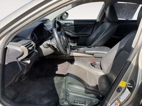 Used 2014 Lexus IS 250 RWD image 10
