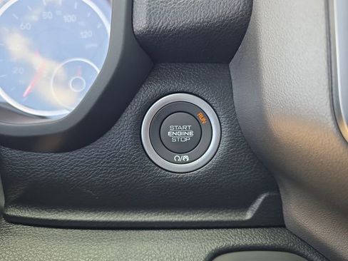 New 2026 RAM 1500 Express AWD/4WD image 23