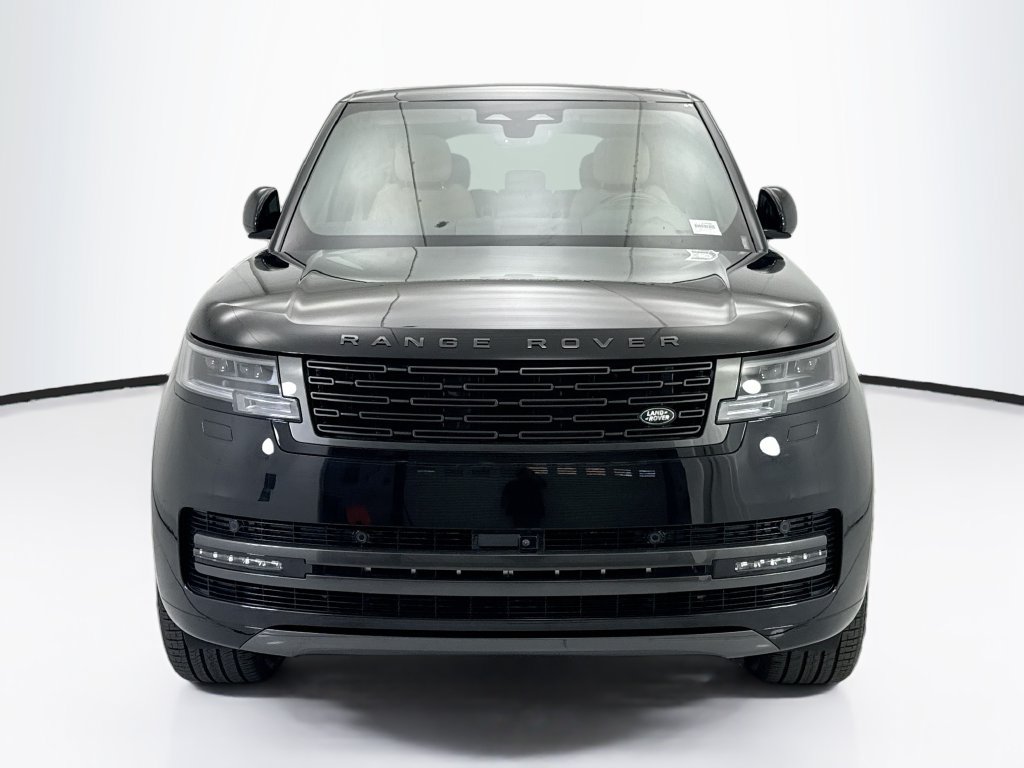New 2026 Land Rover Range Rover Long Wheelbase SE AWD/4WD image 2