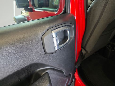 Used 2024 Jeep Wrangler Unlimited Sport AWD/4WD image 24
