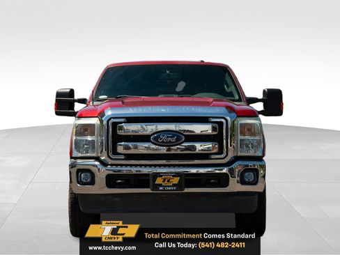 Used 2016 Ford F250 Lariat w/ Lariat Ultimate Package AWD/4WD image 2