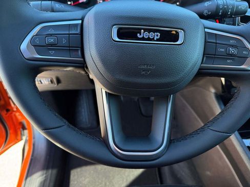 New 2026 Jeep Compass Latitude image 23