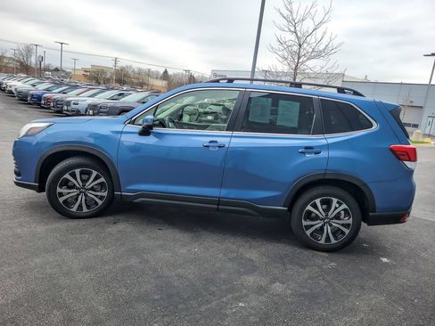 Certified 2023 Subaru Forester Limited AWD/4WD image 6