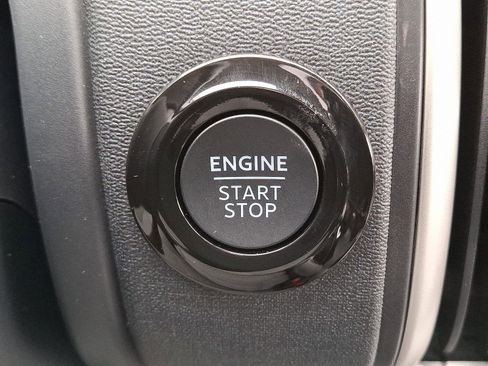 New 2025 Ford Expedition Active AWD/4WD image 18