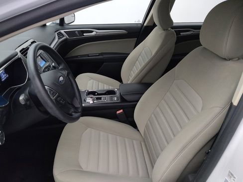 Used 2018 Ford Fusion S FWD image 17
