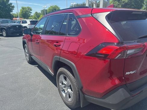 Used 2025 Toyota RAV4 XLE w/ Convenience Package FWD image 2