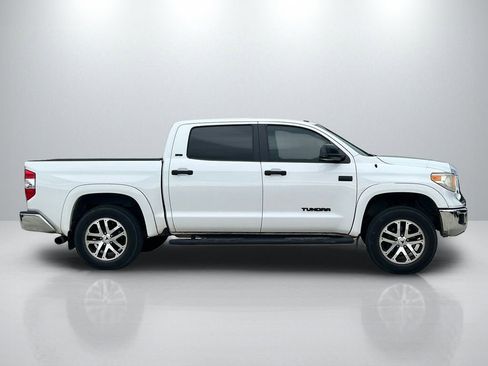 Used 2017 Toyota Tundra SR5 w/ SR5 Upgrade Package RWD image 4