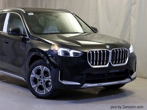 New 2026 BMW X1 xDrive28i w/ Technology Package image 2