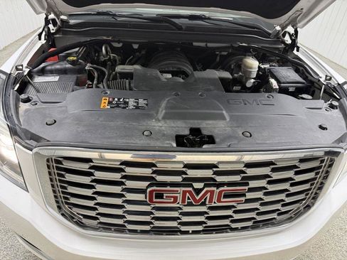 Used 2018 GMC Yukon XL Denali w/ Denali Ultimate Package AWD/4WD image 53