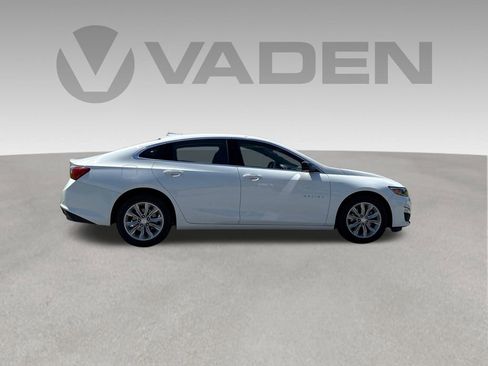 Used 2025 Chevrolet Malibu LT FWD image 30