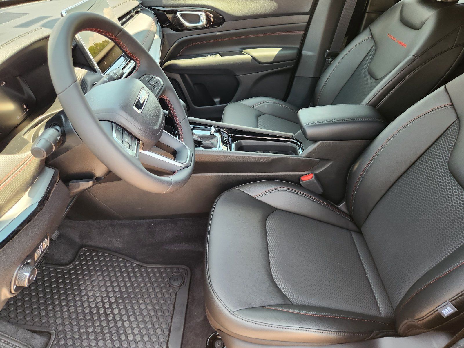 New 2026 Jeep Compass Trailhawk AWD/4WD image 12