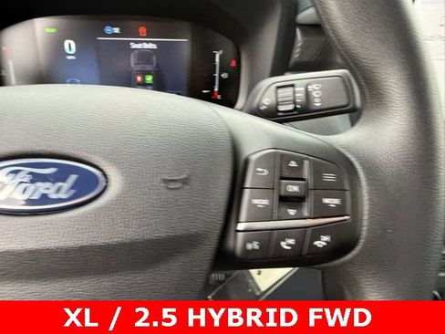 New 2025 Ford Maverick XL image 26