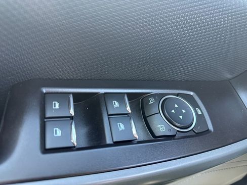 Used 2022 Ford F150 XLT w/ Trailer Tow Package image 13