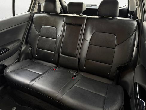 Used 2019 Kia Sportage EX FWD image 9