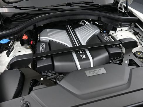 New 2026 Rolls-Royce Cullinan AWD/4WD image 36