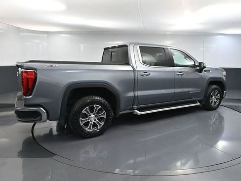 Used 2019 GMC Sierra 1500 SLE w/ SLE Value Package AWD/4WD image 6