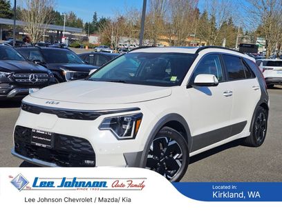 Certified 2023 Kia Niro Wave w/ Wave Preserve Package