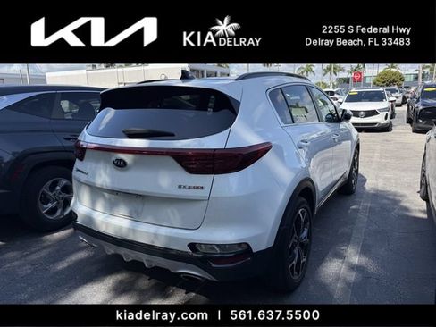 Certified 2022 Kia Sportage SX FWD image 2