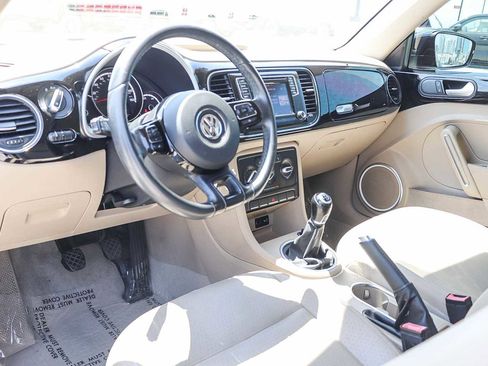 Used 2016 Volkswagen Beetle 1.8T SE image 12