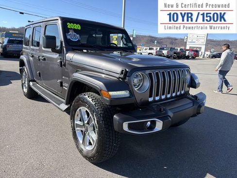 Used 2020 Jeep Wrangler Unlimited Sahara image 3