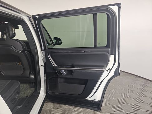 Used 2023 Rivian R1S Adventure image 19