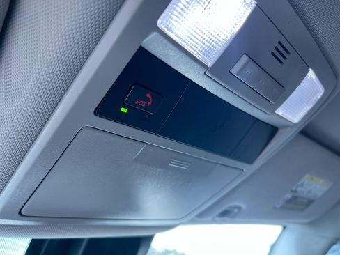 Used 2022 Toyota Tacoma SR5 image 18