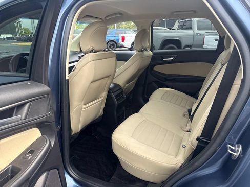 Used 2018 Ford Edge SE AWD/4WD image 13