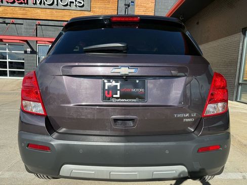 Used 2016 Chevrolet Trax LT w/ LT Convenience Package image 16