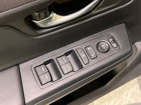 Used 2024 Honda CR-V EX image 30