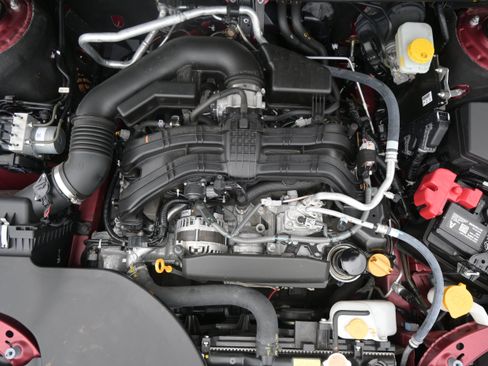 Certified 2025 Subaru Outback Premium AWD/4WD image 34