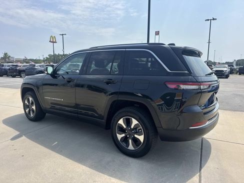 Used 2022 Jeep Grand Cherokee Limited 4xe AWD/4WD image 5