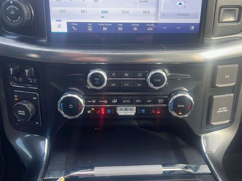 Used 2023 Ford F150 Lariat w/ Equipment Group 502A High image 24