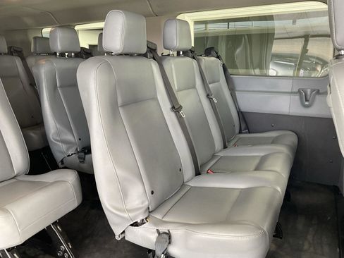 Used 2019 Ford Transit 350 XL image 16