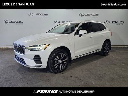 Used 2022 Volvo XC60 T8 Inscription Expression image 1