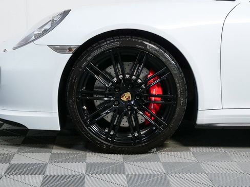 Certified 2015 Porsche 911 Turbo image 32
