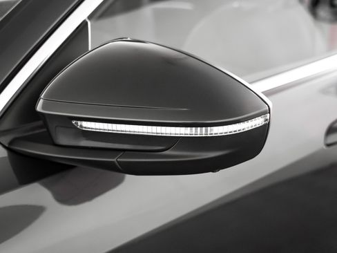 Certified 2025 Audi Q5 Premium w/ Convenience Package image 25