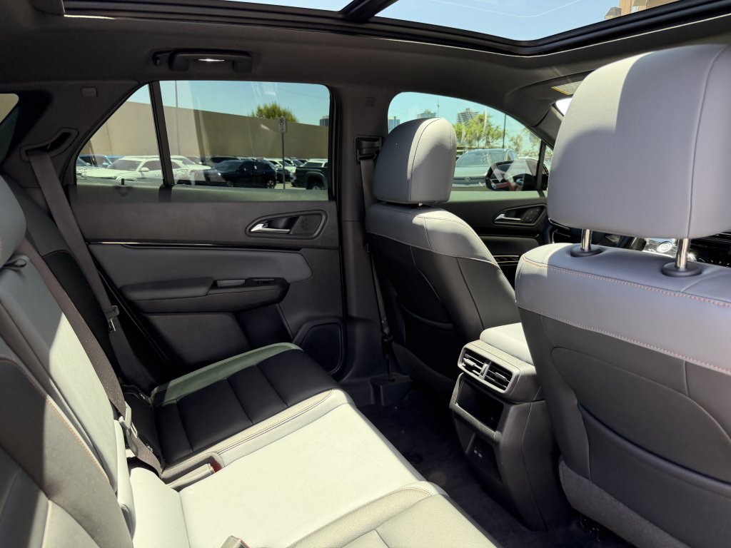 Used 2024 Honda Prologue Touring image 38