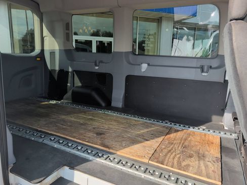 Used 2015 Ford Transit 150 XLT RWD image 19