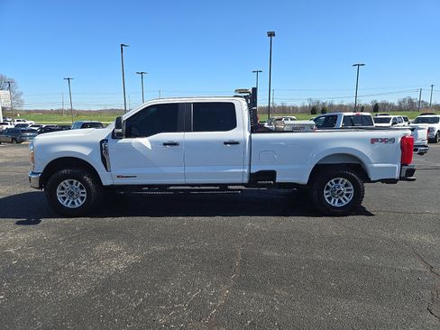 Used 2023 Ford F250 XL image 2