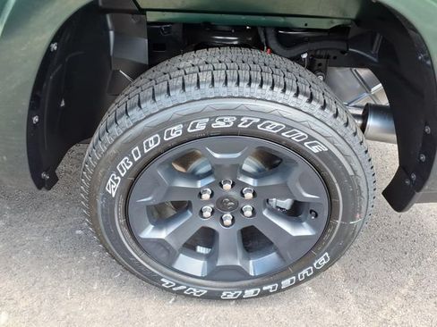 New 2026 RAM 1500 4x4 Crew Cab image 4
