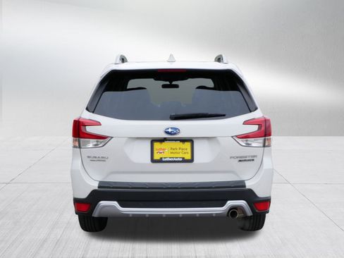 Used 2022 Subaru Forester Touring image 6