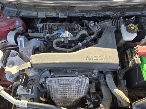 Used 2017 Nissan Rogue SL image 37