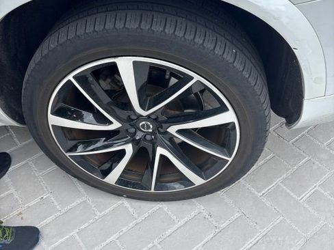 Used 2023 Volvo XC90 B6 Plus w/ Protection Package Premier AWD/4WD image 8