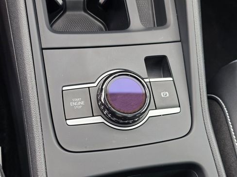 Certified 2025 Volkswagen Tiguan SE R-Line AWD/4WD image 22