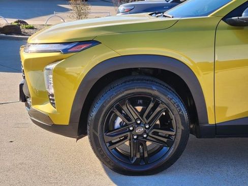 Used 2024 Chevrolet Trax ACTIV w/ Driver Confidence Package image 15