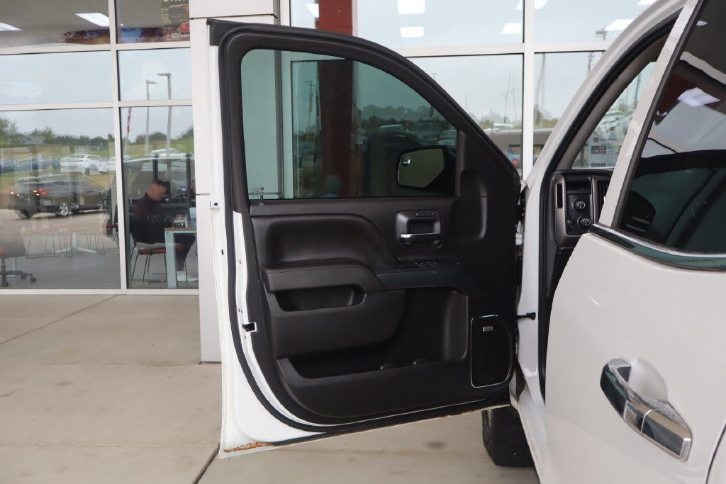 Used 2014 GMC Sierra 1500 SLT w/ All-Terrain Package AWD/4WD image 12