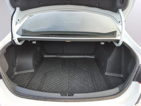 Used 2025 Chevrolet Malibu RS image 10