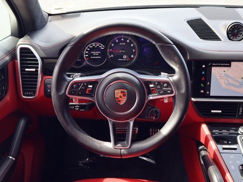 Certified 2023 Porsche Cayenne GTS image 14