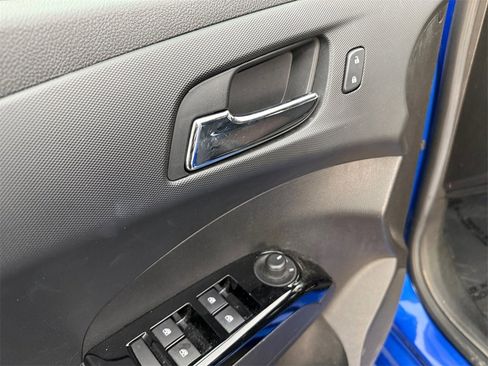 Used 2017 Chevrolet Sonic LT image 14